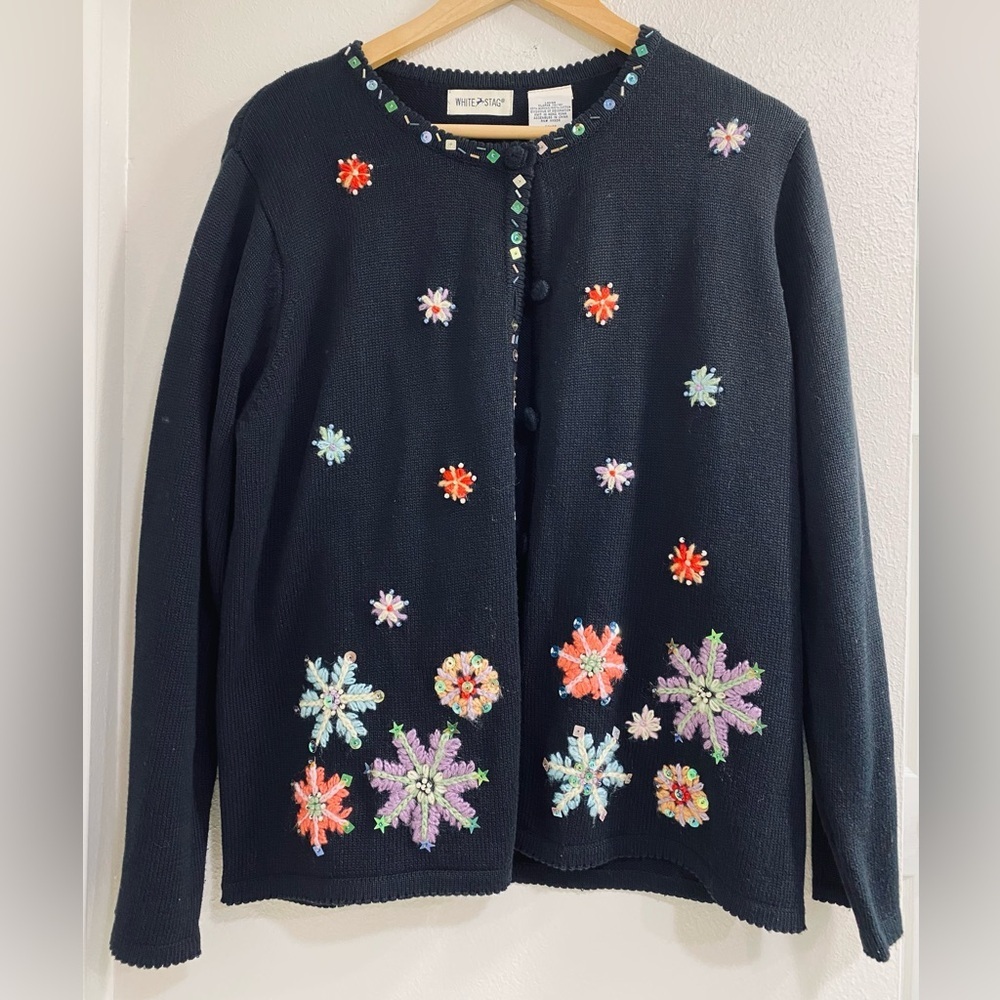 Vintage White Stag Black Beaded Snowflake Embroidered Cardigan XL Grandma Core - Picture 1 of 8